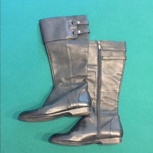 Women’s 7m Enzo Angiolini boots